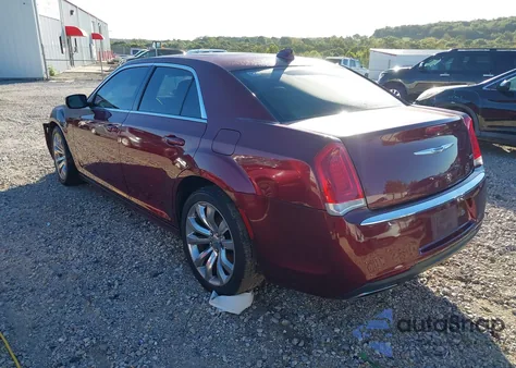 2017 Chrysler 300 Limited из США, поврежденный, VIN 2C3CCAAG5HH614382